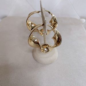 Gorgeous Gold Twisted Hoop Earrings
